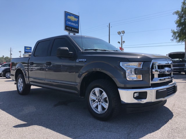 Pre-Owned 2017 Ford F-150 XLT Rear Wheel Drive Short Bed